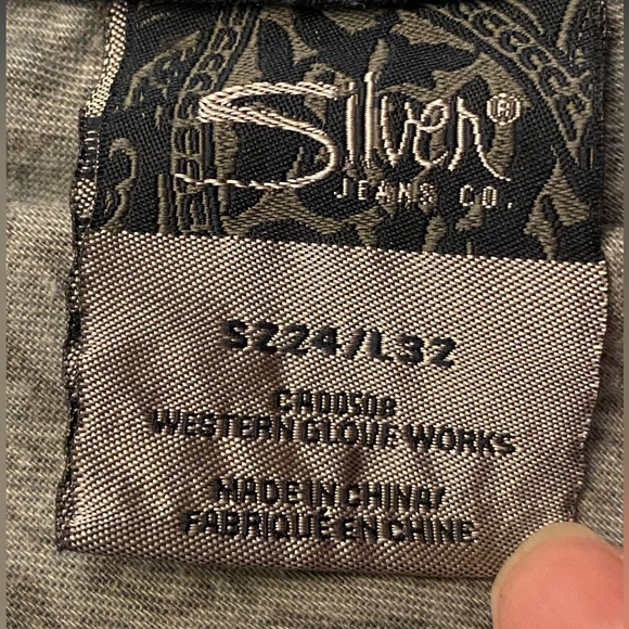 Silver Jeans Suki Surplus Plus Size Jeans Thick Stitch Embellished Flap Pockets - Picture 13 of 14